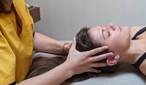 Ostéopathie et mâchoire : la collaboration oubliée qui change tout